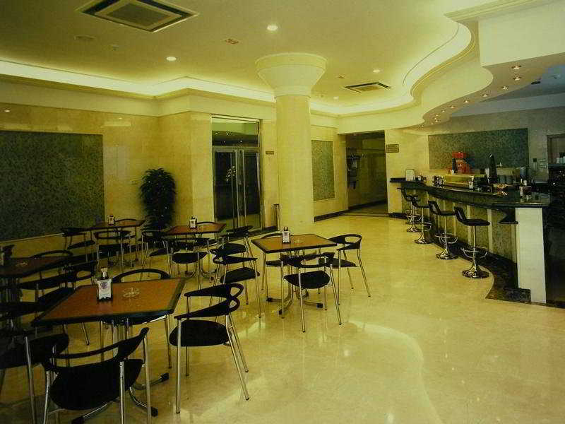 Hotel Ciudad De Fuenlabrada Exterior foto